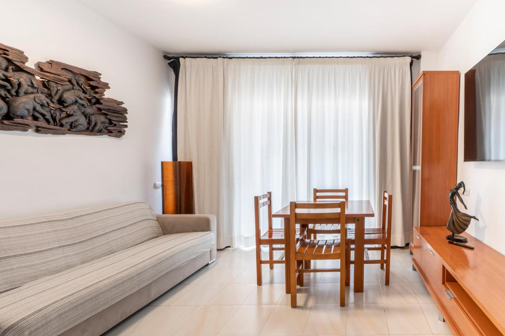 Apartamentos Cel Blau Santa Eularia des Riu Rum bild