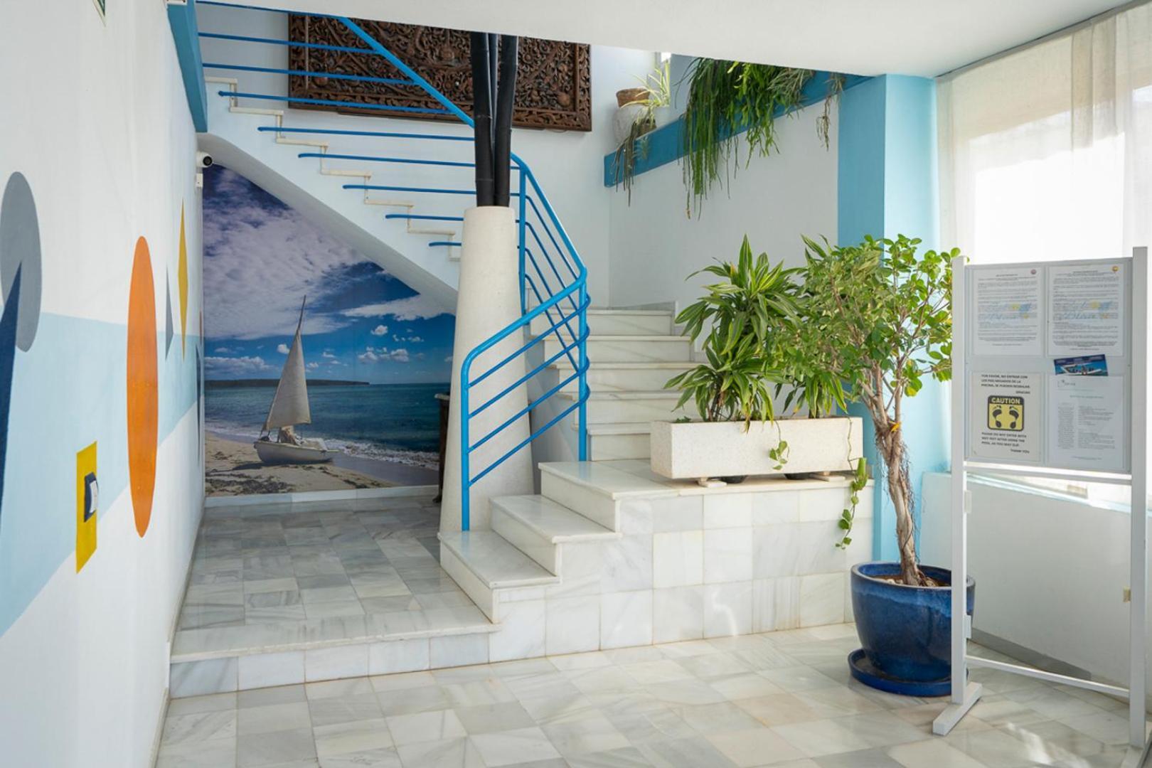 Apartamentos Cel Blau Santa Eularia des Riu Exteriör bild