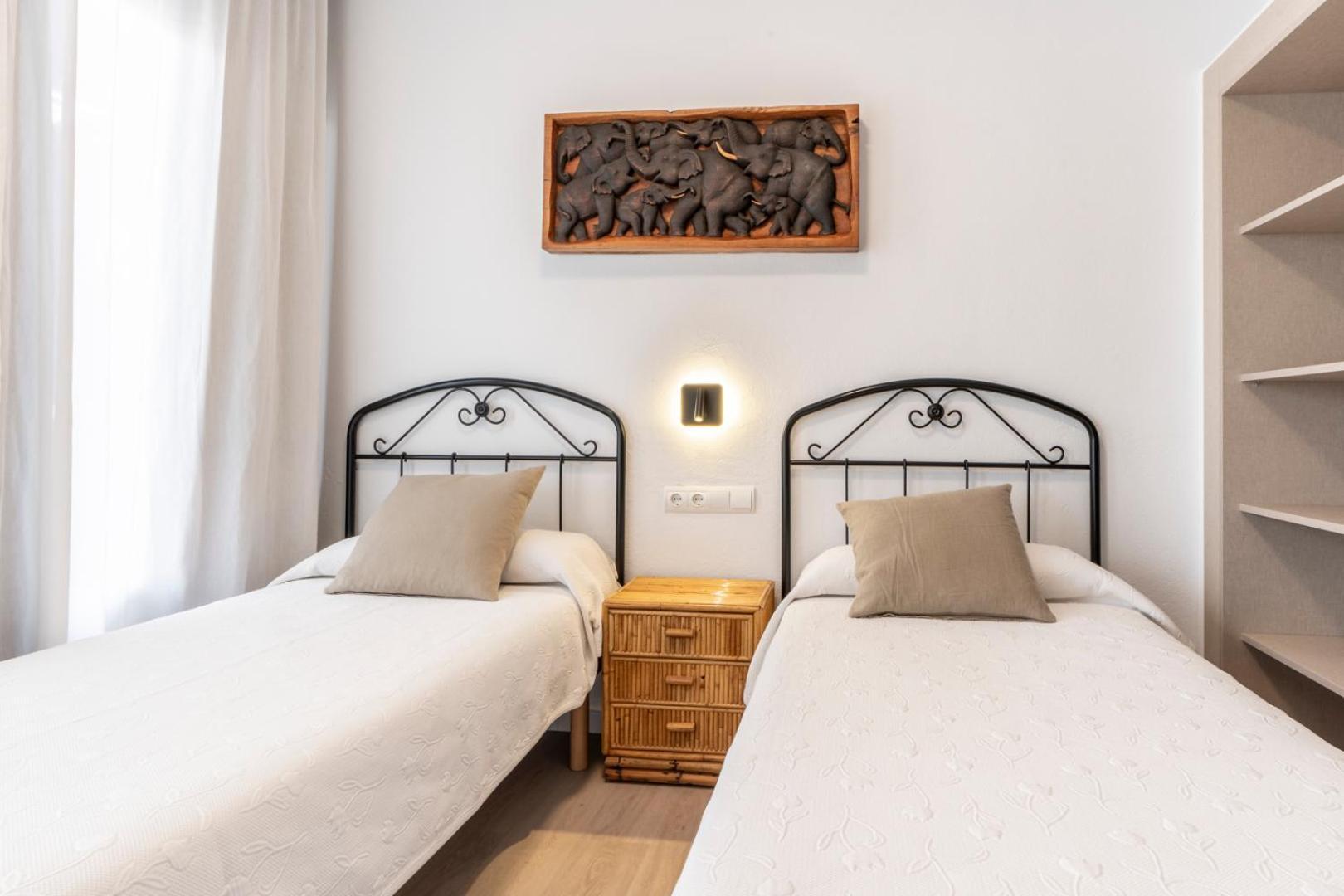 Apartamentos Cel Blau Santa Eularia des Riu Exteriör bild